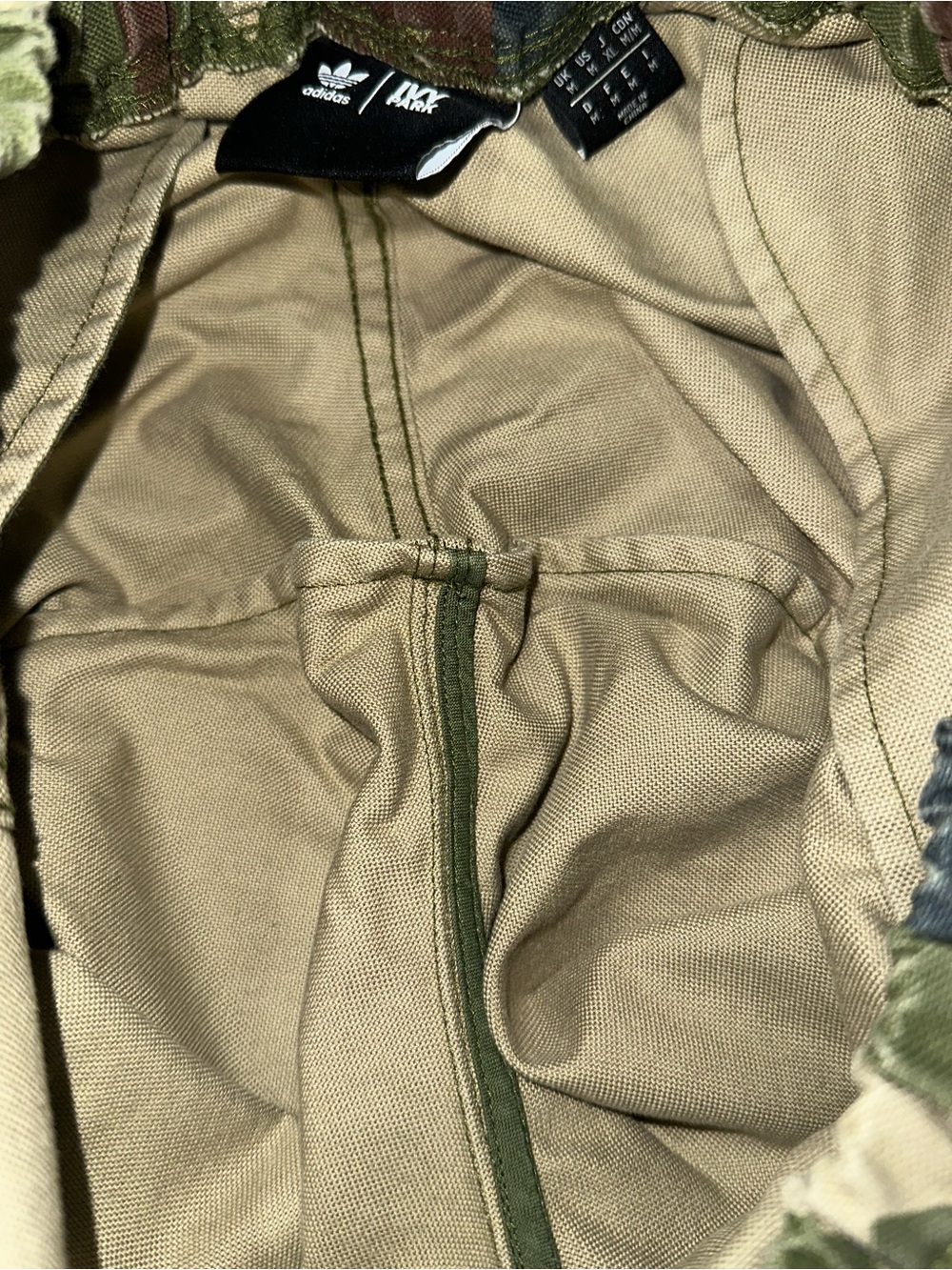 adidas Ivy Park Camo Cargo Pants with Orange Trim - Picture 12 of 16